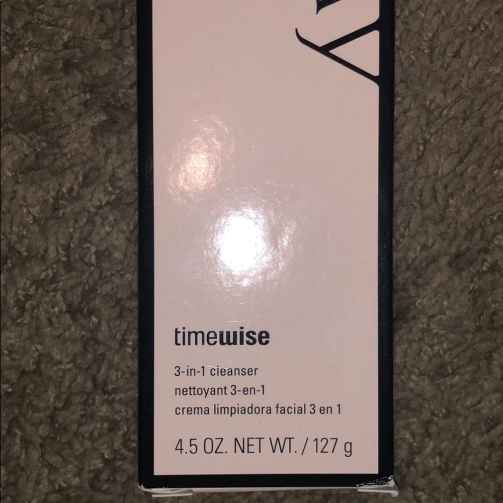 3-in-1 Cleanser (Normal to dry)